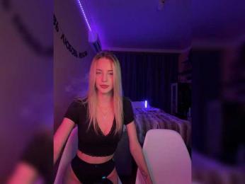 Vilamikki — webcam model online on bongacams