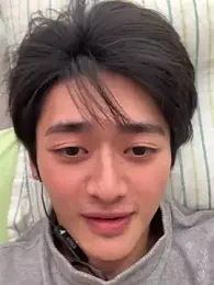 nowariwish — webcam model online on stripchat