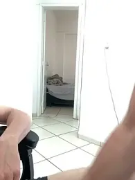 agathared — Stripchat stream photo (Apr 2025)
