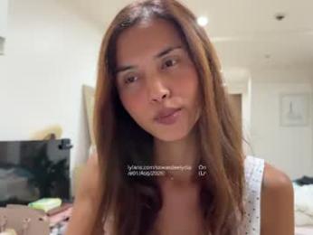 sawasdeelydia — webcam model online on chaturbate