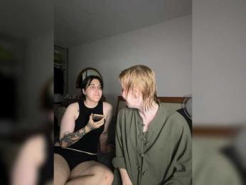 MiaAndAlicee — webcam model online on bongacams