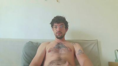 morb32 — webcam model online on cam4