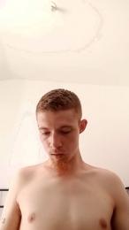 DYDOO08 — webcam model online on cam4