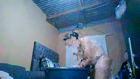 Sgeme325is — Stripchat stream photo (Aug 2026)