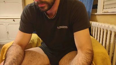 Neiron — webcam model online on cam4