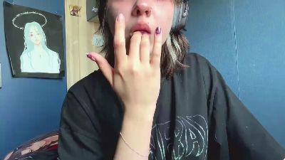 BerryDoubek — webcam model online on cam4