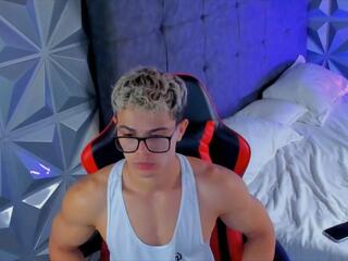 Travis Lewis — Flirt4free stream photo (Jun 2026)
