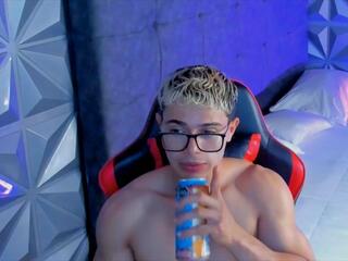 Travis Lewis — Flirt4free stream photo (Jun 2026)