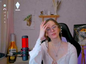 KiraRumGirl — Bongacams stream photo (Apr 2026)