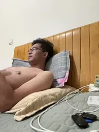 HHAA1992 — Stripchat stream photo (Aug 2026)