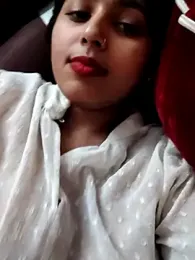 Cute-Simmi69 — webcam model online on stripchat