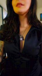 Roxannepiggy — webcam model online on cam4