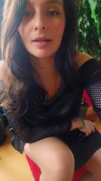 Roxannepiggy — webcam model online on cam4