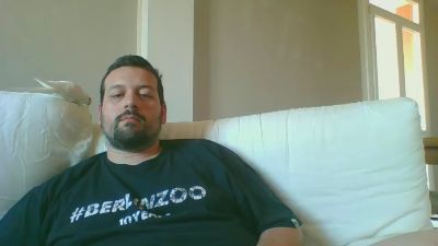 ItalianBigBoy93 — webcam model online on cam4