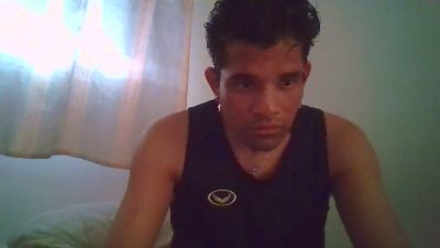 LatinoecuadorXx — Cam4 stream photo (Apr 2026)