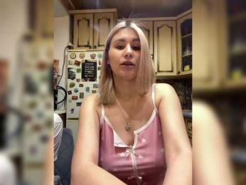 _Magic_ — webcam model online on bongacams