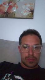 Nursealone — webcam model online on cam4