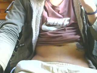 thick-n-tips — webcam model online on camsoda