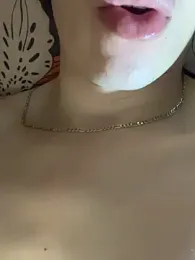 MiroKari2 — Stripchat stream photo (Oct 2026)
