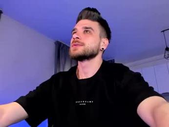 paris_lock — Chaturbate stream photo (May 2026)