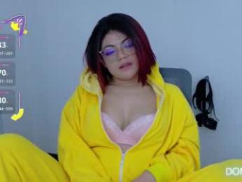 cat_white — Chaturbate stream photo (Apr 2025)