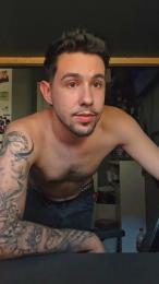 morborojo1 — webcam model online on cam4