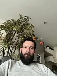 Michel_huge — Stripchat stream photo (Apr 2026)