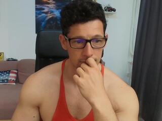 Brutus K — webcam model online on flirt4free