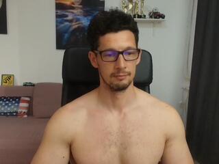 Brutus K — webcam model online on flirt4free