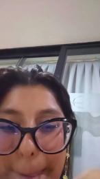 Yvonne_Collins — Cam4 stream photo (May 2026)
