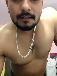 kamukhraja1 — webcam model online on stripchat