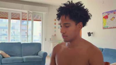 Yourvalentino — Cam4 stream photo (Sep 2026)