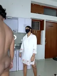 riya190 — webcam model online on stripchat