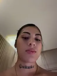 Sarasanders_4 — Stripchat stream photo (May 2026)