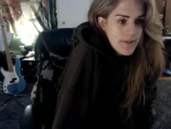 katiecutie_5 — webcam model online on chaturbate