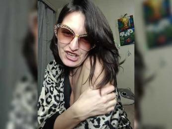 ZINA-PUSSY-JUICY — bongacams
