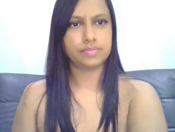 swaness10 — webcam model online on bongacams