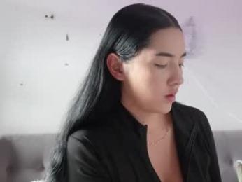 emma_johnson_ — Chaturbate stream photo (Apr 2026)