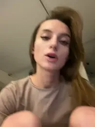 -AngelAri- — webcam model online on stripchat