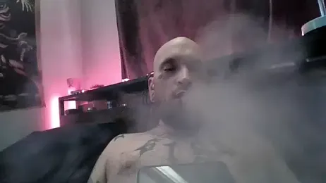 Mike_OxxxBig — webcam model online on stripchat