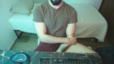 Lealboy — webcam model online on cam4