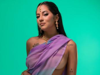 AnoukChopra — webcam model online on livejasmin