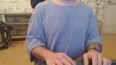 brunosso85ita — Cam4 stream photo (Apr 2026)