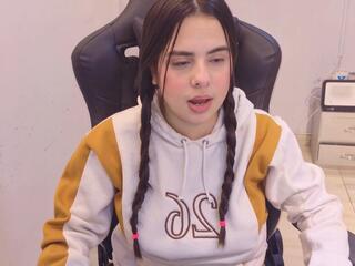 Sophie Dessiree — webcam model online on flirt4free