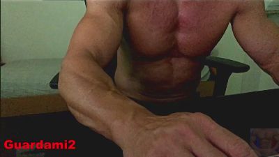 guardami2 — webcam model online on cam4