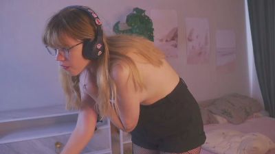 ElishaKebort — Cam4 stream photo (Aug 2026)