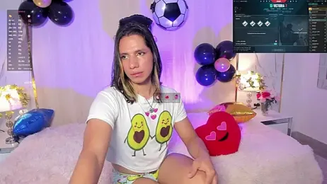 TylerBloom — webcam model online on stripchat