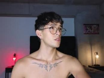 erisleon — Chaturbate stream photo (May 2026)