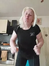 GeileEstelle — Stripchat stream photo (May 2026)