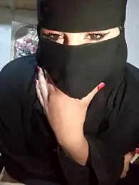 -Batta- — Stripchat stream photo (Apr 2026)